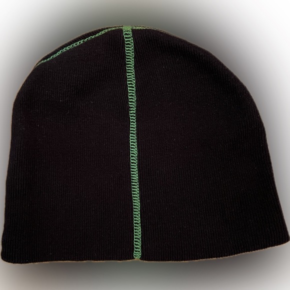 ☃️❄️Arctic Cat Beanie / Cap | Black with Green Accents - Picture 6 of 13